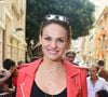 Géraldine Lapalus retrouve son rôle d’Amandine Joubert dans la saison 16.

Géraldine Lapalus - 7ème édition du Festival des "Héros de la Télé" de Beausoleil en partenariat avec la Commission du Film Alpes-Maritimes Côte d'Azur le 6 octobre 2018. © Lionel Urman/Bestimage