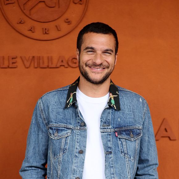 Amir Haddad au village lors des Internationaux de France de Tennis de Roland Garros 2025, à Paris, France, le 6 juin 2025. © Jacovides-Moreau/Bestimage