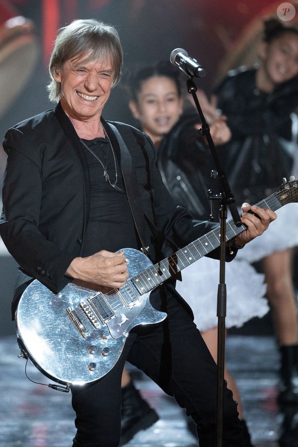 Jean-Louis Aubert, président d'honneur de la cérémonie des Victoires de la Musique se produit sur scène lors des 36e Victoires de la Musique à la Seine Musicale le 12 février 2021 à Boulogne-Billancourt, France. Photo David Niviere/Abaca