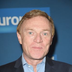 Mais Christophe Hondelatte assure que ce n'est pas la raison de son départ...

Christophe Hondelatte - Conférence de rentrée de la radio Europe 1 à Paris le 6 septembre 2018. © Coadic Guirec/Bestimage