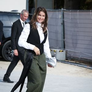 Elle utilise désormais Instagram uniquement pour ses projets professionnels.

Laetitia Casta assiste au défilé Christian Dior Femme Printemps/Été 2026 dans le cadre de la Fashion Week de Paris, le 1er octobre 2025 à Paris, en France. © Lucia Sabatelli / Bestimage