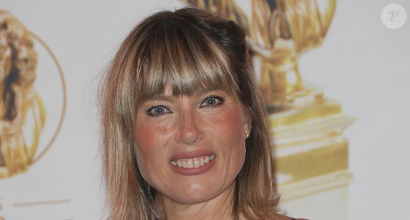 Mais ce lundi 21 juillet 2025, c'est seule que la quadragénaire s'est montrée dans sa story Instagram, alors qu'elle se trouvait à Avignon pour assister au célèbre festival de théâtre. Et la comédienne de 49 ans s'est mise dans un drôle de pétrin !

Mélanie Page - 36ème cérémonie des Molières aux Folies Bergère à Paris le 28 avril 2025. © Coadic Guirec/Bestimage