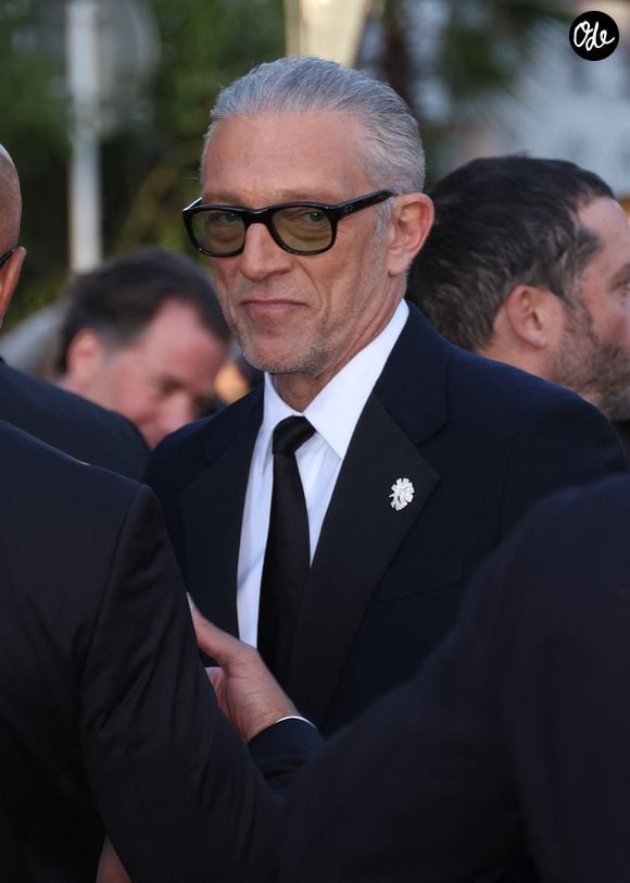 Vincent Cassel - Montée des marches du film « Karma » lors du 79ème Festival International du Film de Cannes, le 16 mai 2026. © Denis Guignebourg / Bestimage