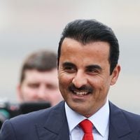 Le 7, 19, 21, 23 et 25 place Vendôme : l'émir du Qatar a mis la main sur quelques-uns des plus beaux immeubles de Paris