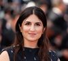 Géraldine Nakache est montée sur scène lors du concert de Pierre Niney et Loris Giuliano à l’Accor Arena, et son ventre arrondi a immédiatement attiré l’attention.

Géraldine Nakache - Montée des marches de la cérémonie de clôture du 78ème Festival International du Film de Cannes, au Palais des Festivals à Cannes. 
© Jacovides-Moreau / Bestimage