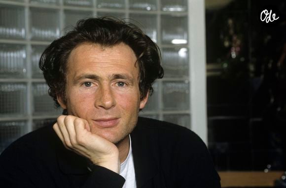 "Ils te ressemblent tant", écrivait-elle également en 2019 dans un hommage adressé au père de ses enfants.

Rendez-vous avec l'acteur Daniel Rialet au bistrot "Le Gauguin" à Paris le 1er mars 1995.

© Michel CROIZARD via Bestimage