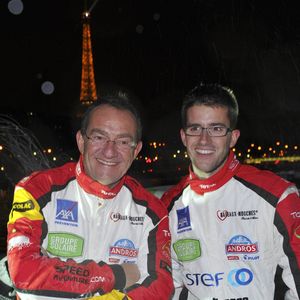 Presentation de la nouvelle voiture de Jean-Pierre et Olivier Pernaut pour le trophee Andros sur le pont de l'Alma a Paris le 4 Decembre 2012.
