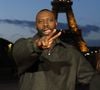 Sur Instagram, le comédien a réagi à ces faits en dénonçant un acte terroriste raciste et en appelant à la fraternité.

Omar Sy au photocall de la première de la série "Lupin", saison 4, au Champ-de-Mars à Paris le 21 octobre 2026. © Coadic Guirec / Bestimage