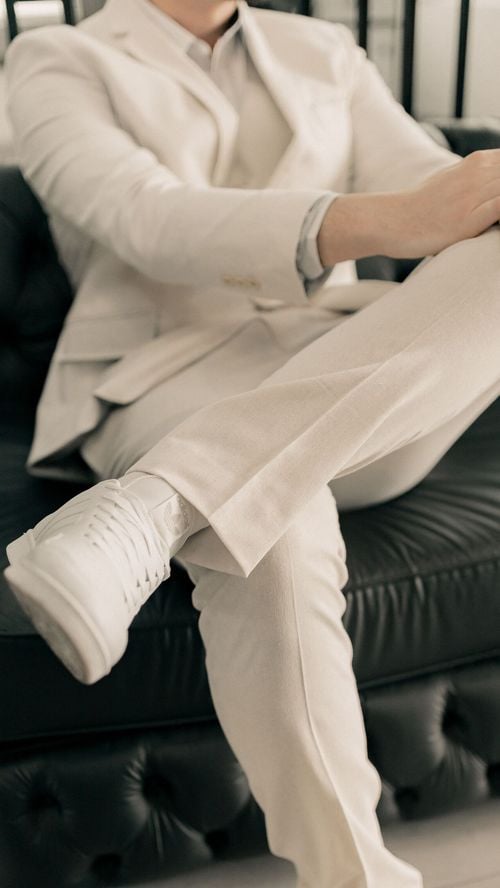 Ces 4 paires de baskets idéales pour les hommes pour aller au travail