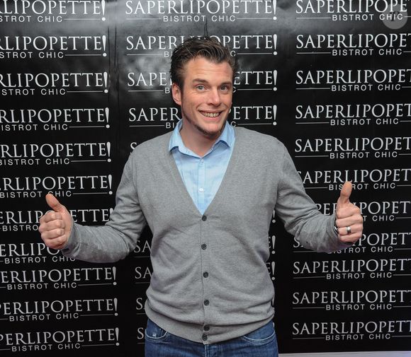 Norbert Tarayre - Inauguration du restaurant "Saperlipopette!" de Norbert Tarayre (Top Chef 3) à Puteaux, le 17 novembre 2014.
