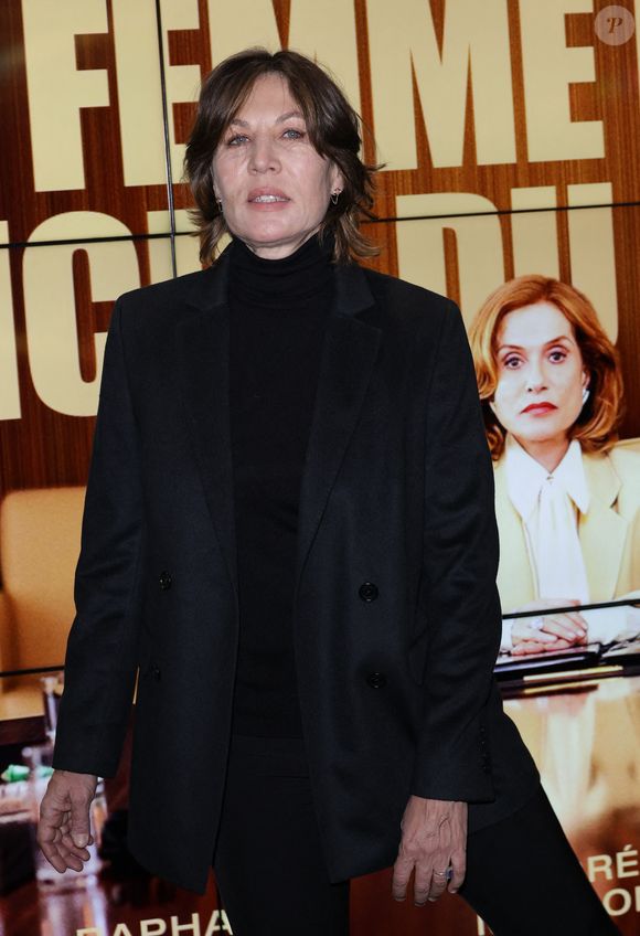 Mathilde Seigner - Avant-première du film "La femme la plus riche du monde" au cinéma UGC Ciné Cité Les Halles à Paris le 21 octobre 2025. © Coadic Guirec/Bestimage