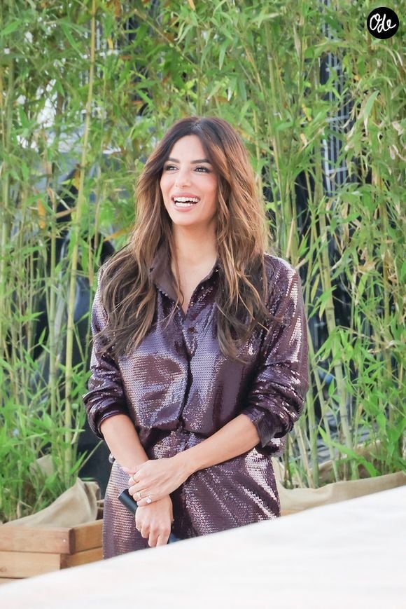 Le décor de cette photo idyllique n'est autre que La Paillote, un formidable espace culturel de plein air niché sur les berges de la Loire. 

Exclusif - Eva Longoria  - Plateau de l'émission "C à vous" lors du 79ème Festival International du Film de Cannes le 22 mai 2026. © Jack Tribeca / Bestimage