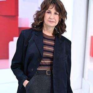 Exclusif - Valérie Lemercier - Enregistrement de l'émission "Vivement Dimanche prochain" présentée par M.Drucker et diffusée le 30 janvier 2022 sur France 2. Le 21 janvier 2022
© Guillaume Gaffiot / Bestimage