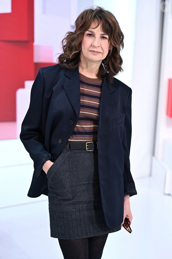 Exclusif - Valérie Lemercier - Enregistrement de l'émission "Vivement Dimanche prochain" présentée par M.Drucker et diffusée le 30 janvier 2022 sur France 2. Le 21 janvier 2022
© Guillaume Gaffiot / Bestimage