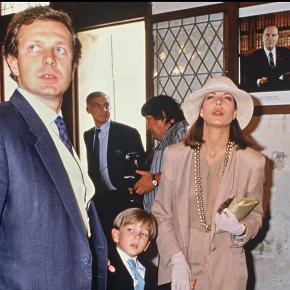 Caroline de Monaco et Stefano Casiraghi au mariage d'nes de la Fressange (archive)
©Frederic Herve / Bestimage