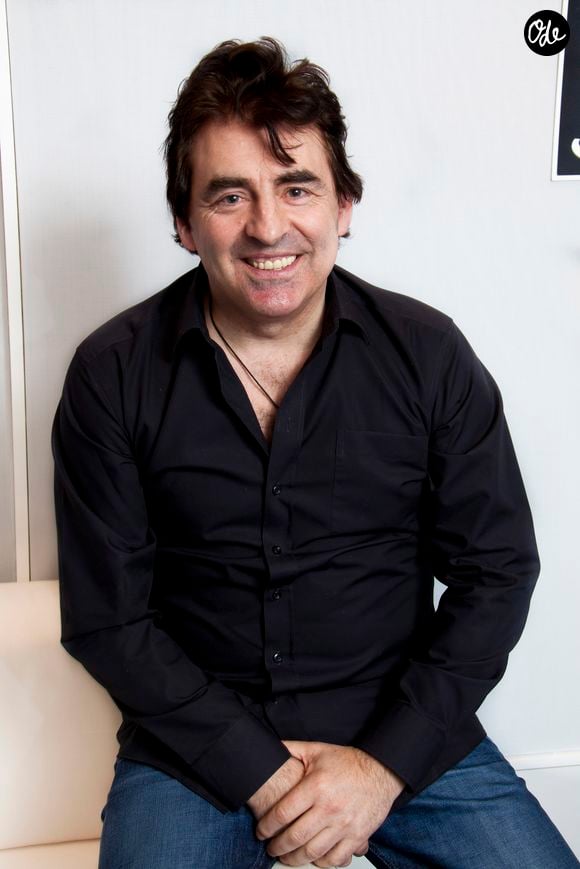 Claude Barzotti lors de l'émission de télé "On repeint la musique" présentée par Serge Poézévara en compagnie de Danièle Moreau et Fabien Lecoeuvre à Paris, le 04 janvier 2012.

© JLPPA / Bestimage
