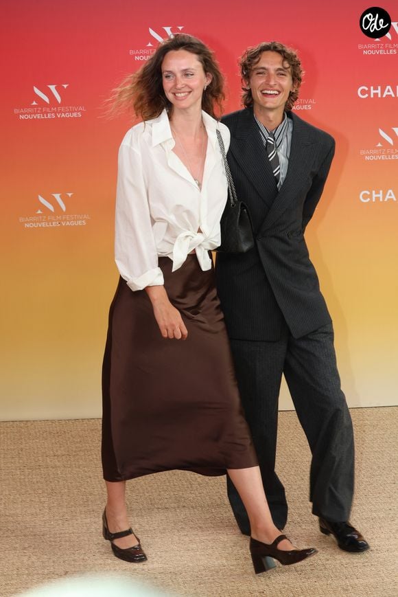 Vassili Schneider et sa compagne Maddie Kulicka - Photocall de la 4ème édition du Biarritz Film Festival - Nouvelles Vagues 2026, le 29 juin 2026. 

© Jean-Marc Lhomer/Bestimage