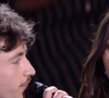 Jeanne y a interprété son titre Respire encore devant un public conquis.

Léo et Jeanne dans la "Star Academy"