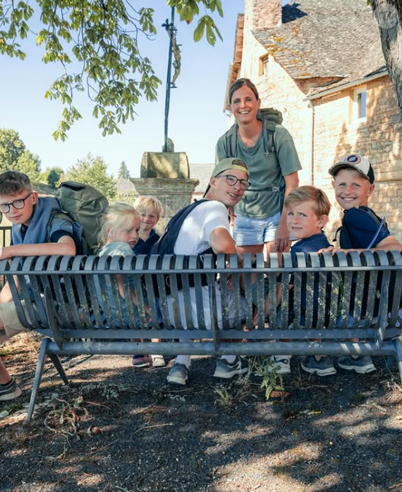 Guillaume et Marie-Caroline Cail (Familles nombreuses, la vie en XXL) sont les heureux parents de six enfants.