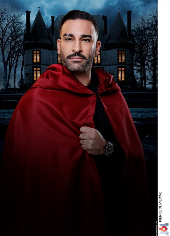 Pour mettre les candidats "sous pression". 

Casting de la quatrième saison des "Traîtres", sur M6
PIERRE OLIVIER/M6