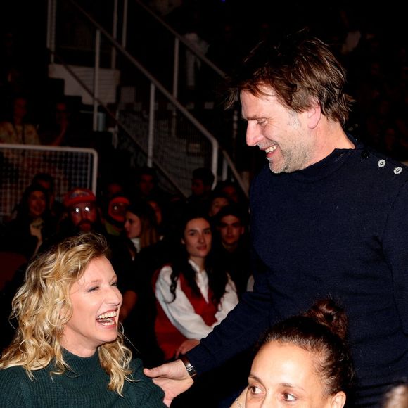 Depuis sa rupture avec Alexandra Lamy, il a réussi à former une belle famille recomposée

Alexandra Lamy, Thomas Jouannet lors de la cérémonie de clôture du 27ème Festival International du Film de Comédie de l'Alpe d'Huez, France, le 20 janvier 2024. © Dominique Jacovides/Bestimage