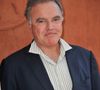 Derrière ses publicités cultes et son image populaire, l’homme d’affaires se distingue par une philosophie managériale bien précise : la compétence avant tout. 

Alain Afflelou - People au village des Internationaux de France de tennis de Roland Garros à Paris, le 8 juin 2014. Gorassini / Jacovides / Bestimage