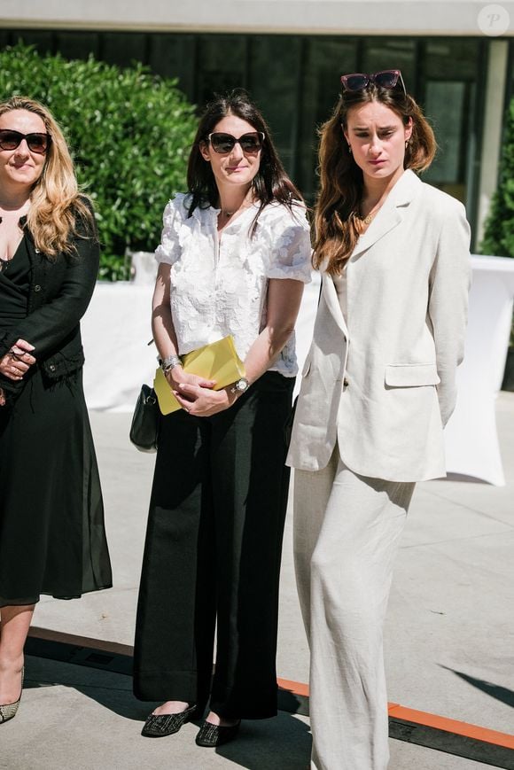 Alors que les enfants Delon étaient invités à l'inauguration du parvis Alain Delon au coeur du Campus Georges Méliès de Cannes, c'est Liv Delon la fille cadette d'Anthony qui est venue en présence du maire de la ville, David Lisnard, à Cannes, France, le 22 mai 2026. © Sam Delpech/Bestimage