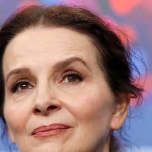 Présente lors du Thessaloniki International Documentary Festival en Grèce mercredi 11 mars, l'actrice française césarisée y est allée de son petit commentaire comme le rapporte Variety. "Je croyais que le cinéma était un art en voie de disparition", a-t-elle plaisanté.

Juliette Binoche à la conférence de presse du film "Queen at Sea" lors de la 76ème édition du festival international du film de Berlin (La Berlinale 2026), le 17 février 2026.