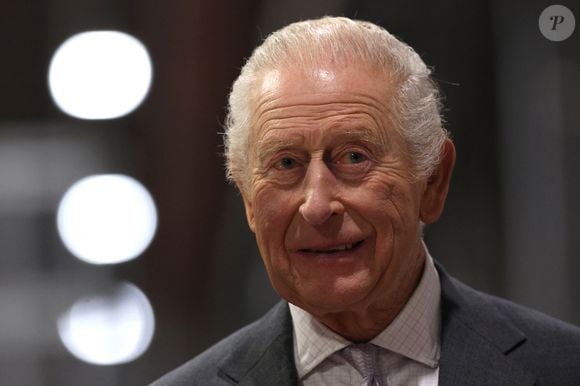 Le roi Charles III d'Angleterre et Camilla Parker Bowles, reine consort d'Angleterre, lors d'une réception au château de Cyfarthfa à Merthyr Tydfil, à l'occasion du 77ème anniversaire du roi et du 200ème anniversaire de l'édifice, le 14 novembre 2025. Photo par PA Photo/ Bestimage