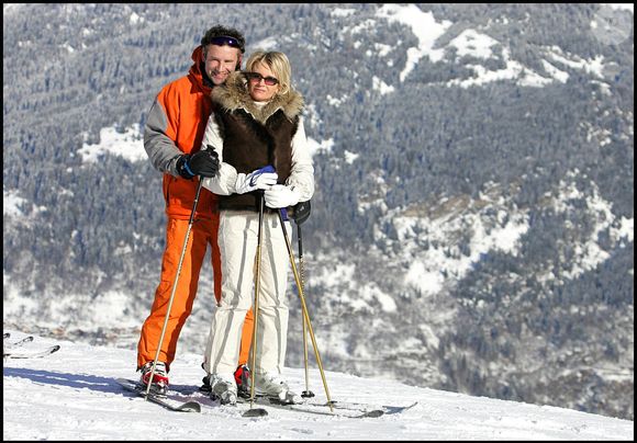 Archives : Sophie Davant et Pierre Sled à Courchevel © Guillaume Gaffiot/Bestimage