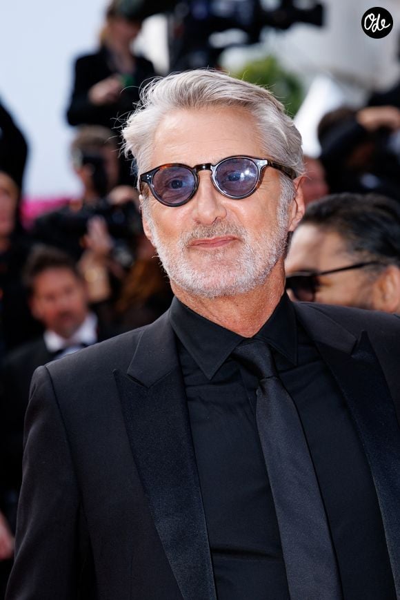 Antoine de Caunes - Montée des marches du film « Amarga Navidad » lors du 79ème Festival International du Film de Cannes, le 19 mai 2026. © Jacovides-Moreau / Bestimage