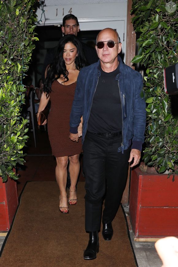 Jeff Bezos et Lauren Sanchez à Santa Monica en 2024.