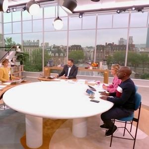 "Bonjour !", la matinale de "TF1" présentée par Bruce Toussaint