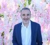 Elie Semoun est un homme heureux.

Élie Semoun - Le rooftop du Kimpton St Honoré Paris accueille tous les dimanches "Fifi & Charles" (les chefs Philippine Jaillet et Charles Neyers). Chaque dimanche, Parisiens et visiteurs découvriront une cuisine vibrante et contemporaine, dans l’un des plus beaux lieux de Paris.
© Rachid Bellak / Bestimage
