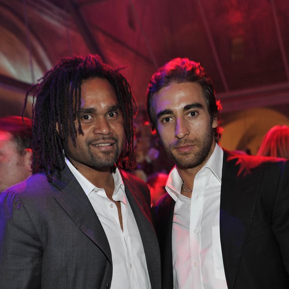 L'ancien footballeur international français Mathieu Flamini a définitivement pris sa retraite sportive il y a sept ans.

Christian Karembeu et Mathieu Flamini - Champions pour les enfants Seedorf, Milan Castello Sforzesco.
Ph ©sgp