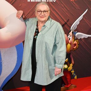Josiane Balasko - Photocall de la série Netflix "Astérix et Obélix : le combat des chefs" au Cirque d'Hiver Bouglione à Paris le 29 avril 2025. © Veeren/Bestimage