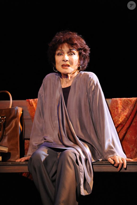 Judith Magre joue la nouvelle pièce 'Rose' au théâtre La Pepiniere à Paris, France, le 9 janvier 2012. Photo by Nicolas Briquet/ABACAPRESS.COM