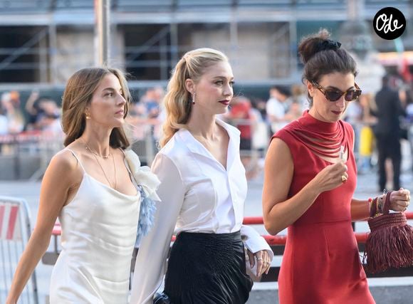 Cleopatra Von Adelsheim, Beatrice Borromeo, Marta Ferri au Vogue World 2026 à Milan 
©SGP / BESTIMAGE