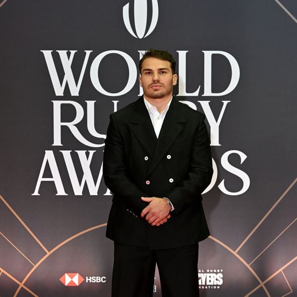 Antoine Dupont durant la cérémonie des World Rugby Awards à la salle des Etoiles à Monaco. © Bruno Bebert/Bestimage