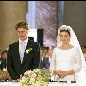 Emmanuel-Philibert de Savoie et Clotide Courau se sont mariés à Rome
Emmanuel-Philibert de Savoie et Clotide Courau lors de leur mariage. AGENCE / BESTIMAGE