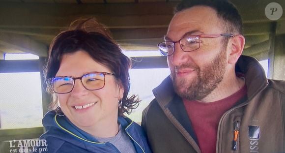 Anthony avec sa prétendante Evelyne dans "L'amour est dans le pré"