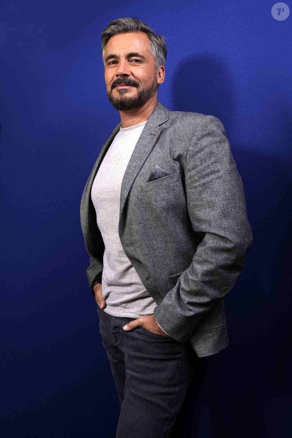 L'animateur télé prend ainsi des décisions en accord avec son coeur. Il a notamment quitté France Télévisions pour le groupe M6...

Olivier Minne pose lors d'une séance de portrait à Paris, France, en septembre 2018. Photo par Vim/Abaca