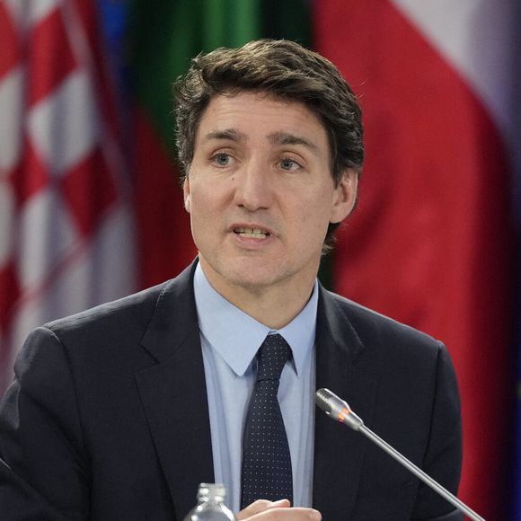 L'ancien Premier ministre canadien Justin Trudeau assiste à une conférence de presse lors d’un sommet sur la sécurité à Kyiv, en Ukraine, le lundi 24 février 2025.
(© Frank Gunn / The Canadian Press via ZUMA Press / Bestimage)