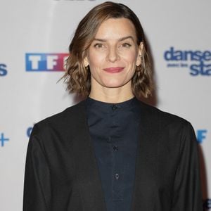 Fauve Hautot au Photocall de lancement de la saison 2026 de "Danse avec les stars" (DALS) au siège de TF1 à Boulogne-Billancourt le 18 décembre 2025. © Coadic Guirec/Bestimage