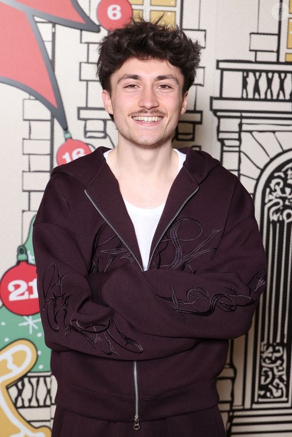 Leo (Star Academy 2025) assiste à l'inauguration de Star Academy Pop Up à Paris, France, le 17 décembre 2025. Photo par Jerome Domine/ABACAPRESS.COM