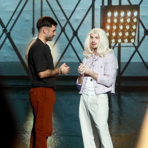 Jérémy Frérot, David Voinson - Surprises - Enregistrement de l'émission "La Boîte à Secrets N°20" dans les studios de la Cité du Cinéma à Saint-Denis, présentée par F.Bollaert et diffusée le 10 janvier sur France 3
© Christophe Clovis / Bestimage