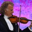André Rieu marié depuis un demi-siècle à Marjorie, voici à quoi ressemble la femme du riche musicien