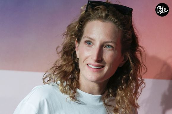 Julia Piaton lors de la conférence de presse de « Colours Of Time » (La Venue de l'avenir) dans le cadre du 78e Festival de Cannes, au Palais des Festivals, le 23 mai 2025 à Cannes, en France. Copyright : Jean-Marc Haedrich/Pool/ABACAPRESS.COM