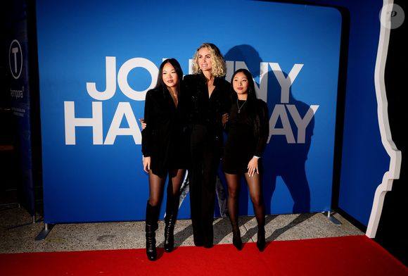 Après avoir perdu sa précieuse maison dans les incendies de Los Angeles il y a un peu plus de sept mois, la maman de Jade et Joy n'a pas encore trouvé de maison Outre-Atlantique comme le révèlent nos confrères de "Closer". 

Laeticia Hallyday et ses filles Joy et Jade - Photocall du vernissage de l'exposition "Johnny Hallyday, l'exposition" au Palais des Expositions à Paris. Le 21 décembre 2023
© Dominique Jacovides / Bestimage