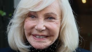 À 78 ans, Michèle Torr ose un changement capillaire qui lui va à merveille